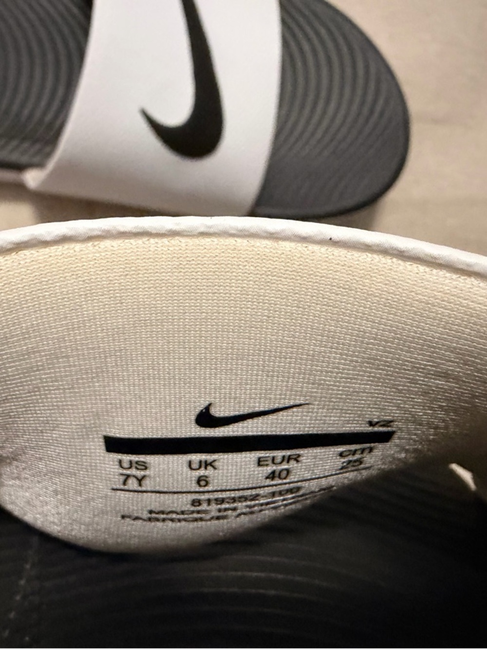 Nike Black & White Swoosh Slide Sandals - Picture 4 of 4